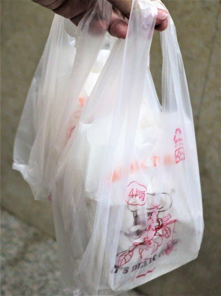 【新北土城】行運吐司FabulousToast,超牽絲的乳酪絲,高麗菜絲,燒肉都夾在熱壓吐司裡~超犯規美味 - 第15張圖 【新北土城】行運吐司FabulousToast,超牽絲的乳酪絲,高麗菜絲,燒肉都夾在熱壓吐司裡~超犯規美味