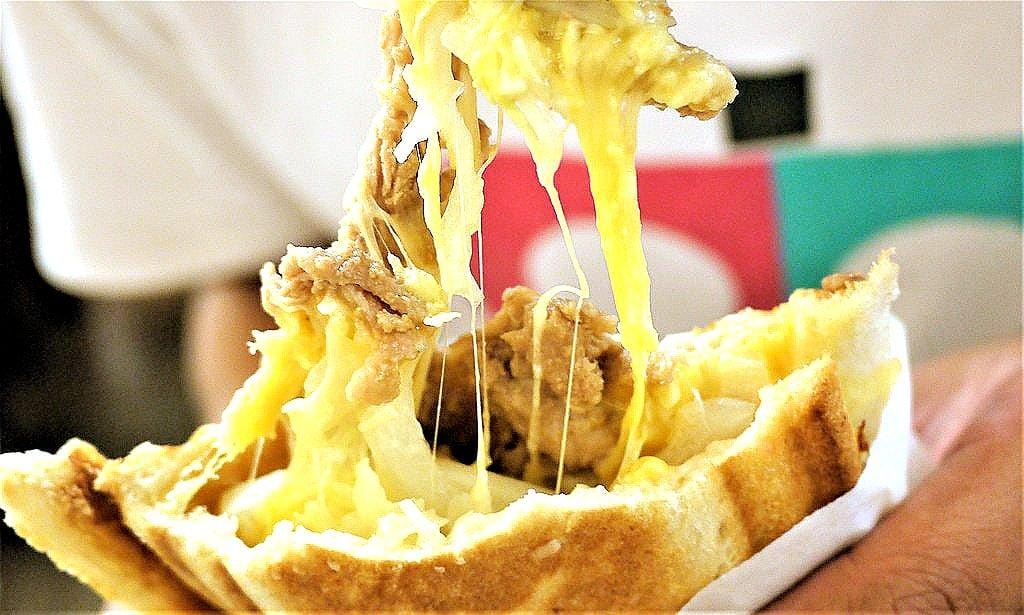 【新北土城】行運吐司FabulousToast,超牽絲的乳酪絲,高麗菜絲,燒肉都夾在熱壓吐司裡~超犯規美味 - 第21張圖 【新北土城】行運吐司FabulousToast,超牽絲的乳酪絲,高麗菜絲,燒肉都夾在熱壓吐司裡~超犯規美味