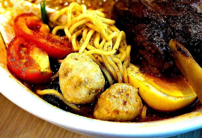 【板橋/泰式料理】泰拉風泰式拉麵,日式拉麵巧妙結合濃郁的泰式風味 - 第22張圖 【板橋/泰式料理】泰拉風泰式拉麵,日式拉麵巧妙結合濃郁的泰式風味