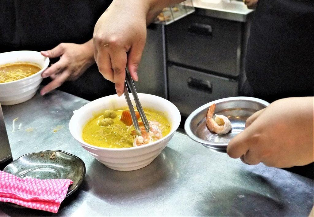 【板橋/泰式料理】泰拉風泰式拉麵,日式拉麵巧妙結合濃郁的泰式風味 - 第9張圖 【板橋/泰式料理】泰拉風泰式拉麵,日式拉麵巧妙結合濃郁的泰式風味
