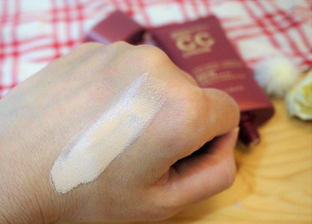 【底妝】妍霓絲絕對美肌無瑕修片CC霜SPF50,水嫩服貼裸妝感 - 第5張圖 【底妝】妍霓絲絕對美肌無瑕修片CC霜SPF50,水嫩服貼裸妝感