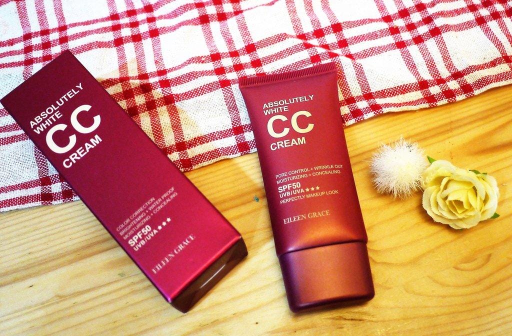 【底妝】妍霓絲絕對美肌無瑕修片CC霜SPF50,水嫩服貼裸妝感 - 第2張圖 【底妝】妍霓絲絕對美肌無瑕修片CC霜SPF50,水嫩服貼裸妝感