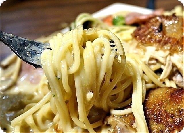 【中和/新莊 平價義式餐廳】義汁小豬(中和) 排餐 / 義大利麵 / 燉飯 任選 , 雙拼的混搭美味 - 第24張圖 【中和/新莊 平價義式餐廳】義汁小豬(中和) 排餐 / 義大利麵 / 燉飯 任選 , 雙拼的混搭美味