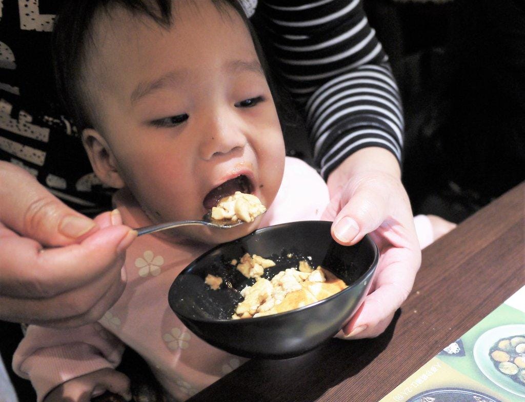 【食 台北】北車微風店 涓豆腐 ,韓式豆腐鍋,韓式料理,無限供應小菜 - 第31張圖 【食 台北】北車微風店 涓豆腐 ,韓式豆腐鍋,韓式料理,無限供應小菜