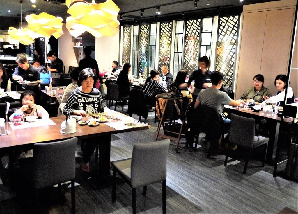 【食 台北】北車微風店 涓豆腐 ,韓式豆腐鍋,韓式料理,無限供應小菜 - 第8張圖 【食 台北】北車微風店 涓豆腐 ,韓式豆腐鍋,韓式料理,無限供應小菜