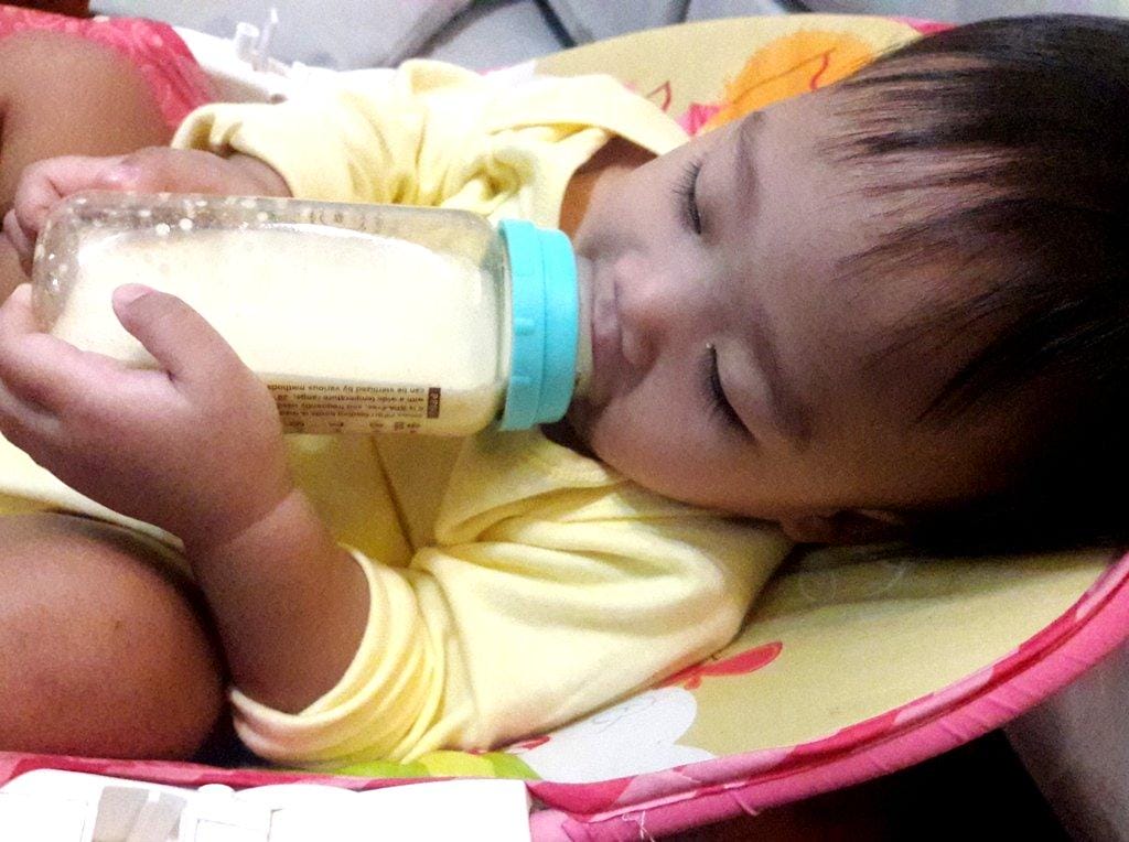 金愛斯佳 幼兒成長奶粉，寶寶腸胃好消化/ 一歲換奶新選擇 / 法國原裝進口