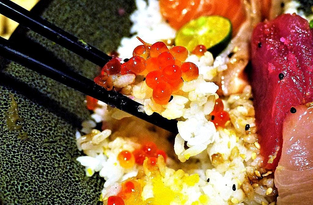 【平價日式料理】八八食堂,生魚片/握壽司/丼飯,讓人愛不釋口一道道美味料理,捷運板橋站美食 - 第21張圖 【平價日式料理】八八食堂,生魚片/握壽司/丼飯,讓人愛不釋口一道道美味料理,捷運板橋站美食