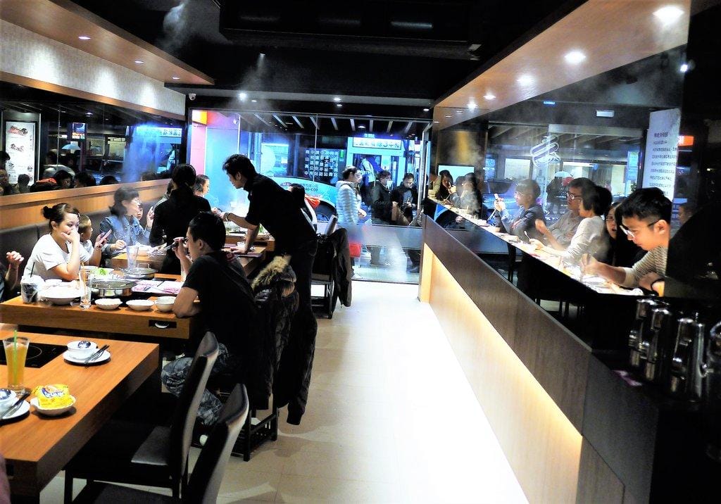 【新店火鍋】圍樂鮮境涮涮鍋,海陸夾攻一次滿足,深海巨型肥豬蝦,澎湖明蝦,阿根廷天使紅!! - 第8張圖 【新店火鍋】圍樂鮮境涮涮鍋,海陸夾攻一次滿足,深海巨型肥豬蝦,澎湖明蝦,阿根廷天使紅!!