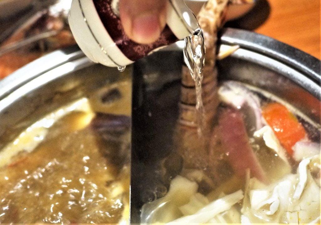 【新店火鍋】圍樂鮮境涮涮鍋,海陸夾攻一次滿足,深海巨型肥豬蝦,澎湖明蝦,阿根廷天使紅!! - 第38張圖 【新店火鍋】圍樂鮮境涮涮鍋,海陸夾攻一次滿足,深海巨型肥豬蝦,澎湖明蝦,阿根廷天使紅!!