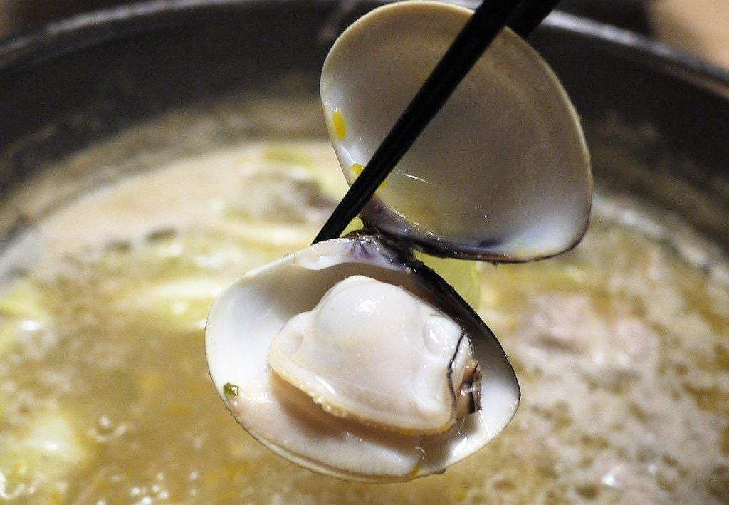【板橋/火鍋】 鮮入圍煮-精緻鍋物,活波士頓龍蝦鍋,活沙公鍋~滿滿的頂級海鮮~文末有完整菜單 - 第43張圖 【板橋/火鍋】 鮮入圍煮-精緻鍋物,活波士頓龍蝦鍋,活沙公鍋~滿滿的頂級海鮮~文末有完整菜單