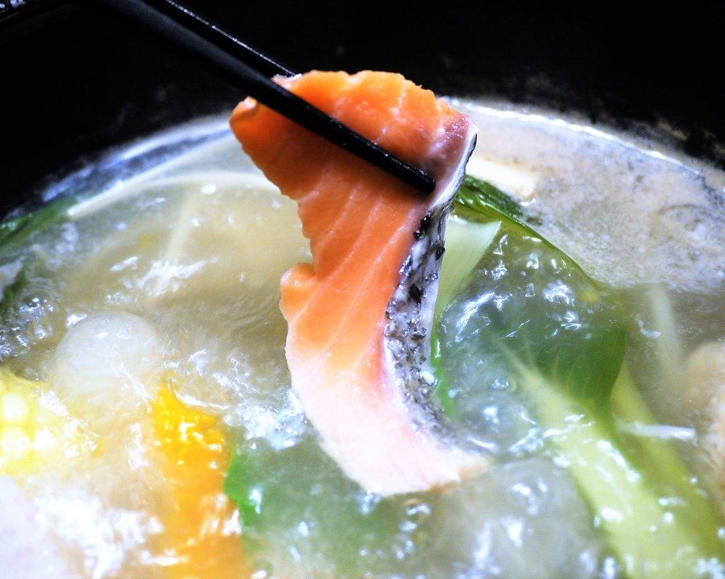 【板橋/火鍋】 鮮入圍煮-精緻鍋物,活波士頓龍蝦鍋,活沙公鍋~滿滿的頂級海鮮~文末有完整菜單 - 第41張圖 【板橋/火鍋】 鮮入圍煮-精緻鍋物,活波士頓龍蝦鍋,活沙公鍋~滿滿的頂級海鮮~文末有完整菜單