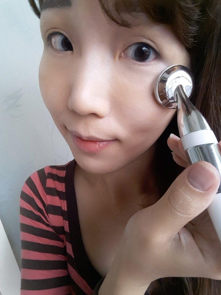 【眼霜推薦】Ms.elec米嬉樂 智能導入儀+微導無痕眼霜, 擊退眼周歲月痕跡 - 第15張圖 【眼霜推薦】Ms.elec米嬉樂 智能導入儀+微導無痕眼霜, 擊退眼周歲月痕跡