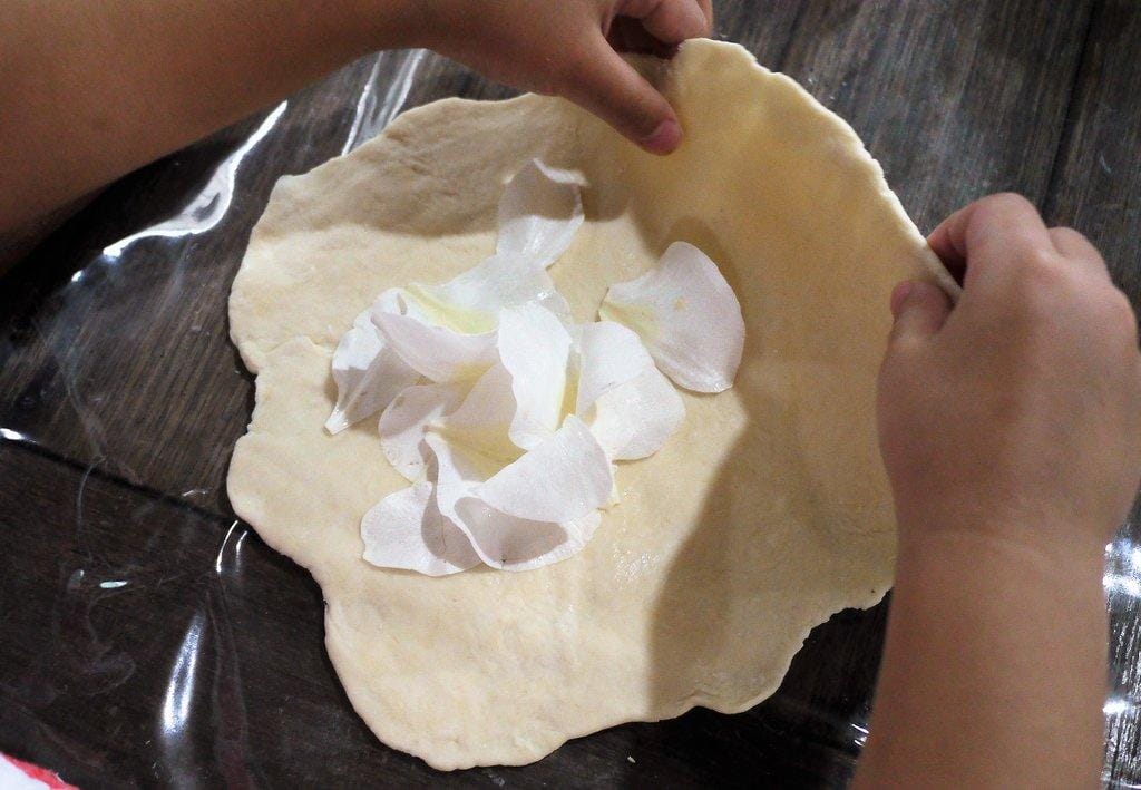 【親子DIY】宜蘭 花泉休閒農場,親子同遊樂趣多,自己手作麵條好好吃 ,DIY晶棗粽 / 生態瓶 - 第20張圖 【親子DIY】宜蘭 花泉休閒農場,親子同遊樂趣多,自己手作麵條好好吃 ,DIY晶棗粽 / 生態瓶