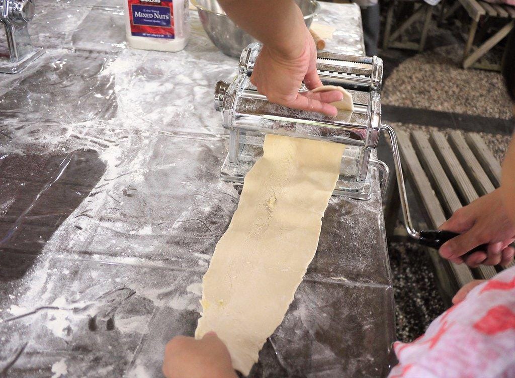 【親子DIY】宜蘭 花泉休閒農場,親子同遊樂趣多,自己手作麵條好好吃 ,DIY晶棗粽 / 生態瓶 - 第24張圖 【親子DIY】宜蘭 花泉休閒農場,親子同遊樂趣多,自己手作麵條好好吃 ,DIY晶棗粽 / 生態瓶