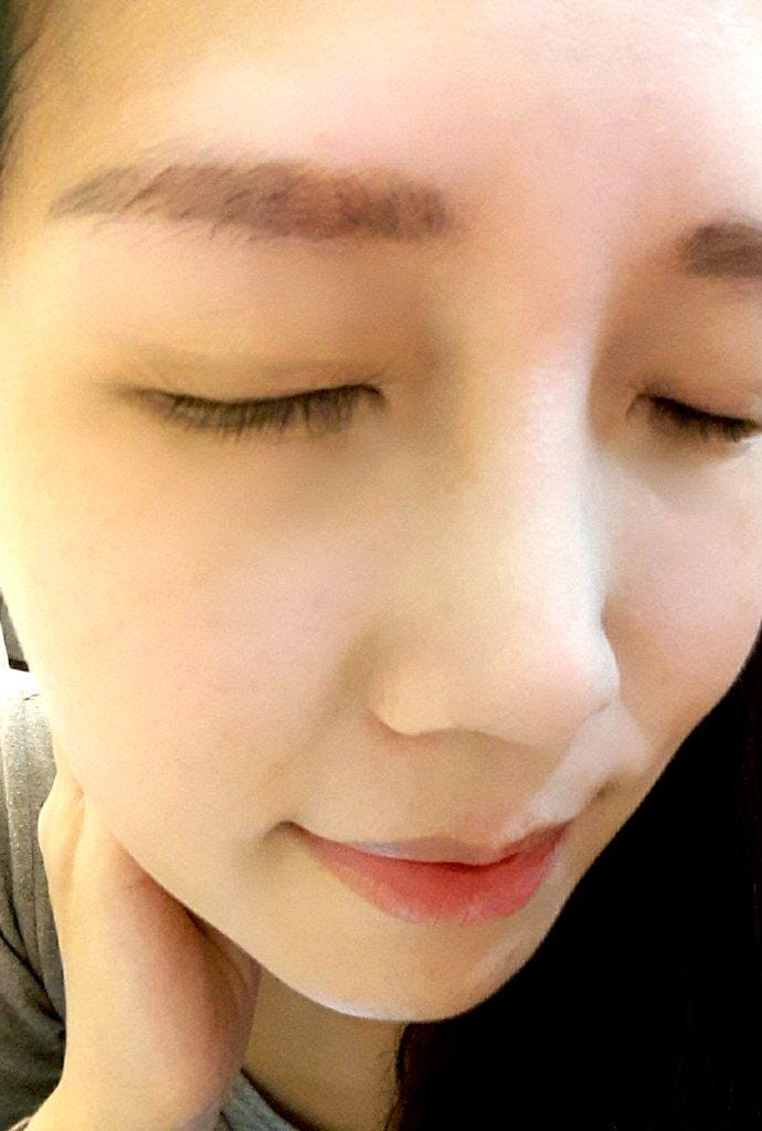 【睫毛保養】ESSEHAIR易生絲 生眉草萃取,睫毛滋養精華+雙效抗暈眼線筆(特濃配方)分享,驚豔超長進化版! - 第11張圖 【睫毛保養】ESSEHAIR易生絲 生眉草萃取,睫毛滋養精華+雙效抗暈眼線筆(特濃配方)分享,驚豔超長進化版!