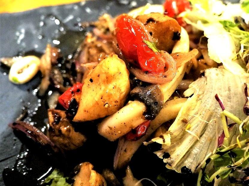 【中和美食】MASTRO 戰斧教父 (中和環球店) / 15oz招牌戰斧豬排 / 巧克力香蕉舒芙蕾鬆餅 / 中和美式餐廳 - 第19張圖 【中和美食】MASTRO 戰斧教父 (中和環球店) / 15oz招牌戰斧豬排 / 巧克力香蕉舒芙蕾鬆餅 / 中和美式餐廳
