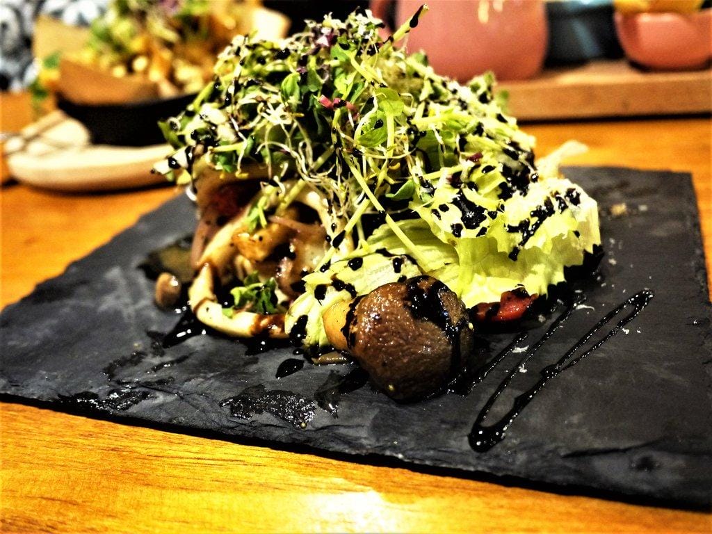 【中和美食】MASTRO 戰斧教父 (中和環球店) / 15oz招牌戰斧豬排 / 巧克力香蕉舒芙蕾鬆餅 / 中和美式餐廳 - 第18張圖 【中和美食】MASTRO 戰斧教父 (中和環球店) / 15oz招牌戰斧豬排 / 巧克力香蕉舒芙蕾鬆餅 / 中和美式餐廳