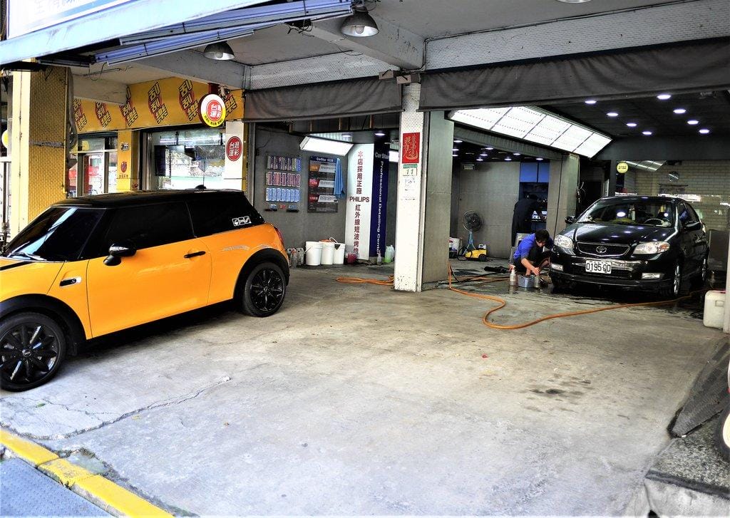【汽車美容】CarStar卡士達汽車美容, 頂級晶亮護理 . 專業仔細 , 讓你的愛車保養更放心<影音介紹> - 第3張圖 【汽車美容】CarStar卡士達汽車美容, 頂級晶亮護理 . 專業仔細 , 讓你的愛車保養更放心<影音介紹>