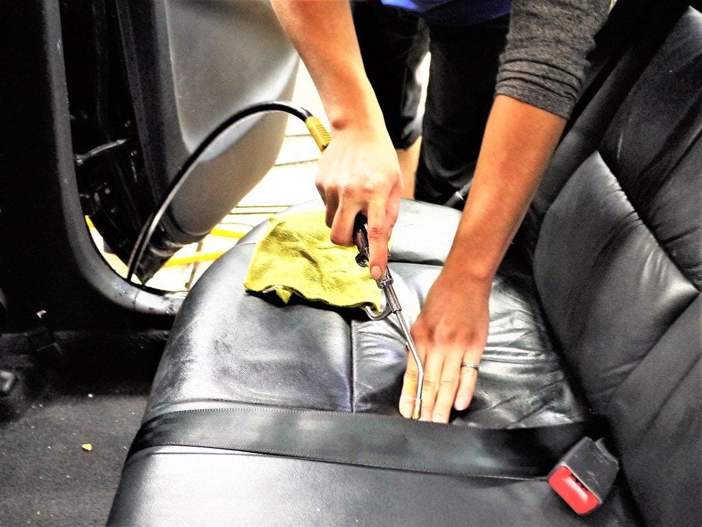 【汽車美容】CarStar卡士達汽車美容, 頂級晶亮護理 . 專業仔細 , 讓你的愛車保養更放心<影音介紹> - 第29張圖 【汽車美容】CarStar卡士達汽車美容, 頂級晶亮護理 . 專業仔細 , 讓你的愛車保養更放心<影音介紹>
