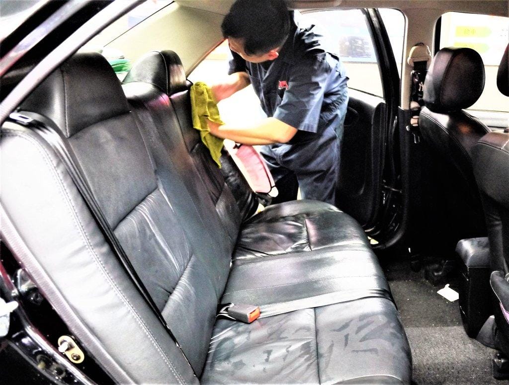 【汽車美容】CarStar卡士達汽車美容, 頂級晶亮護理 . 專業仔細 , 讓你的愛車保養更放心<影音介紹> - 第32張圖 【汽車美容】CarStar卡士達汽車美容, 頂級晶亮護理 . 專業仔細 , 讓你的愛車保養更放心<影音介紹>