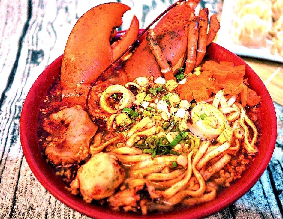 【人氣宅配】五味集食 波士頓巨螯龍蝦麵(日式豚骨/川香麻辣),集食爆汁三鮮餃 - 第20張圖 【人氣宅配】五味集食 波士頓巨螯龍蝦麵(日式豚骨/川香麻辣),集食爆汁三鮮餃
