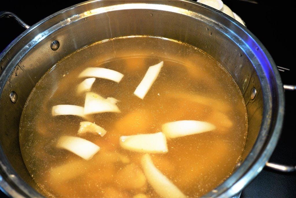 【中和火鍋】澎湖蒸鱻蒸氣火鍋 / 海鮮蒸籠塔 / 食材新鮮.一層又一層澎湃海鮮 - 第12張圖 【中和火鍋】澎湖蒸鱻蒸氣火鍋 / 海鮮蒸籠塔 / 食材新鮮.一層又一層澎湃海鮮