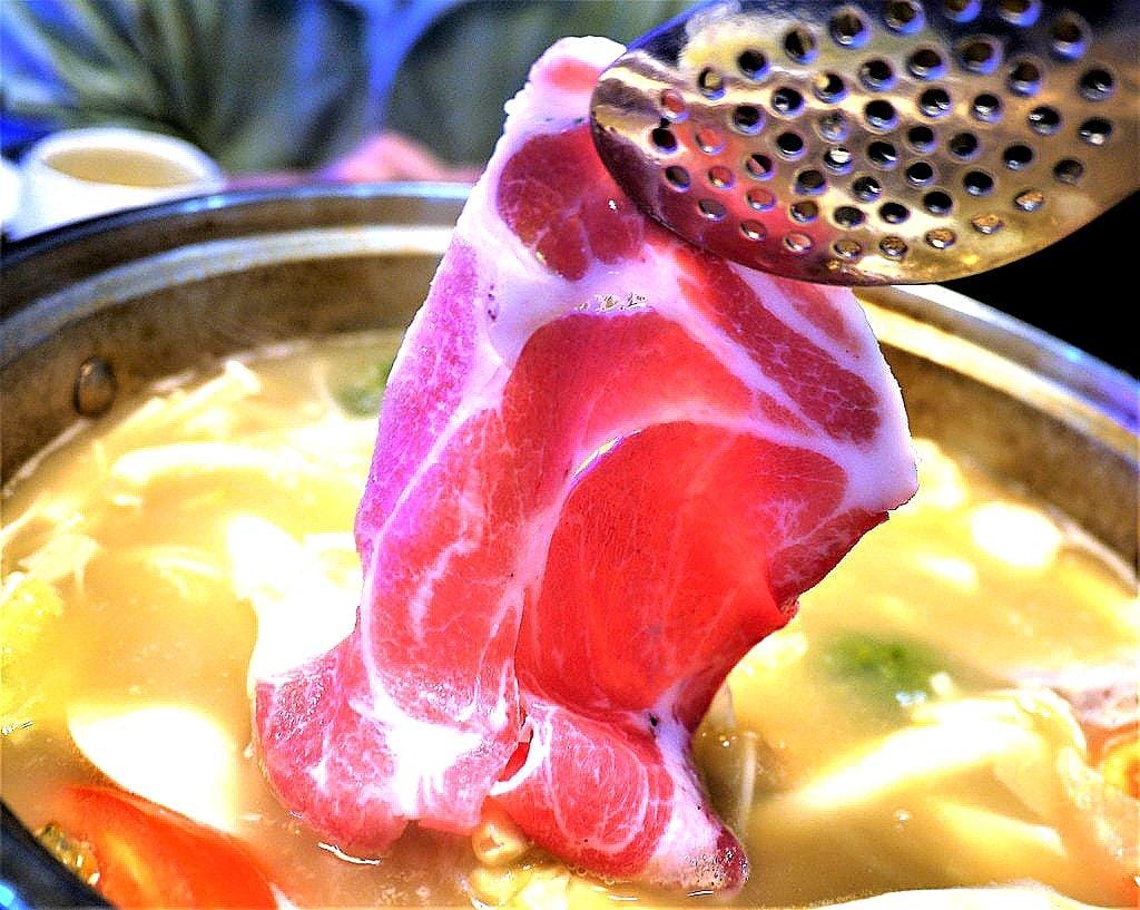 【中和火鍋】澎湖蒸鱻蒸氣火鍋 / 海鮮蒸籠塔 / 食材新鮮.一層又一層澎湃海鮮 - 第42張圖 【中和火鍋】澎湖蒸鱻蒸氣火鍋 / 海鮮蒸籠塔 / 食材新鮮.一層又一層澎湃海鮮