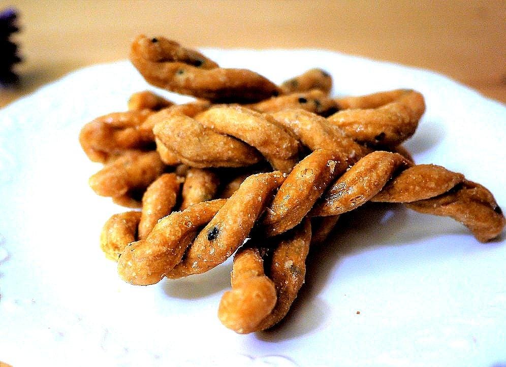 【團購】合家小琉球麻花捲,手工咔脆條,傳統零嘴 / 多種口味選擇,最佳伴手禮 - 第16張圖 【團購】合家小琉球麻花捲,手工咔脆條,傳統零嘴 / 多種口味選擇,最佳伴手禮