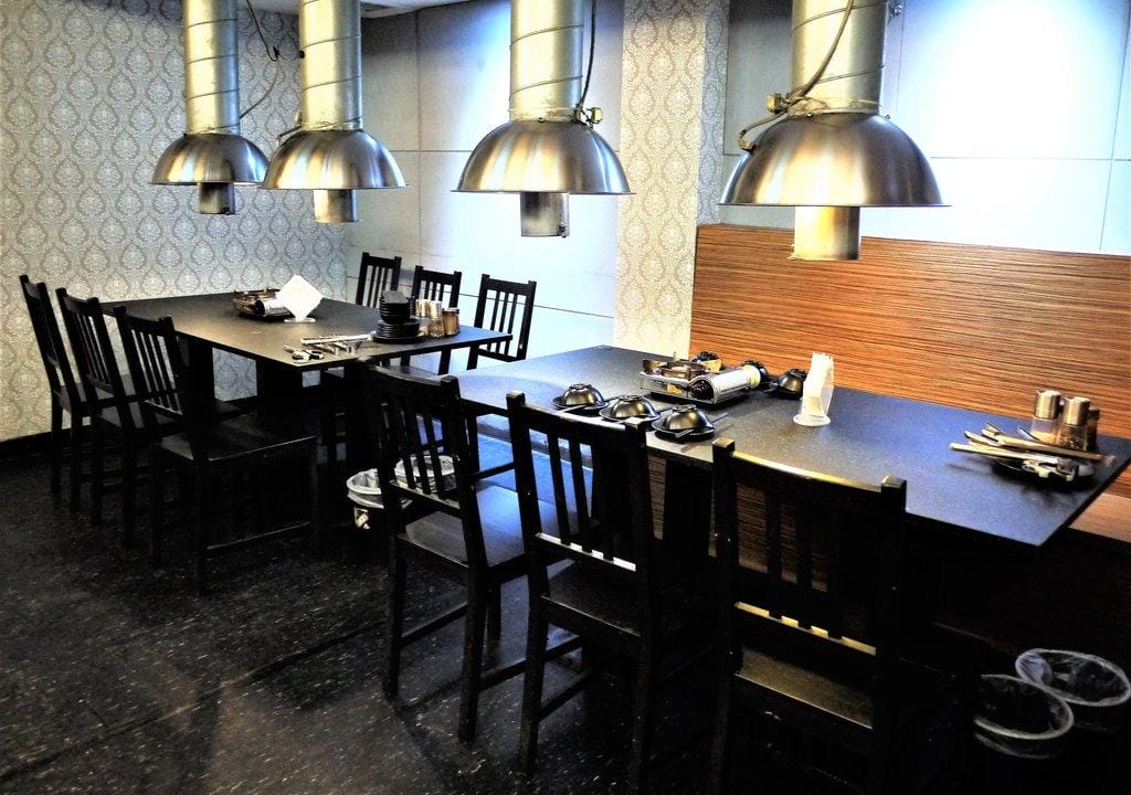 【中和燒烤吃到飽】燒惑日式炭火燒肉店 ,頂級肉品-澎湃海鮮大餐,桌邊服務.打卡送泰國蝦(捷運景安站)文末影音介紹 - 第10張圖 【中和燒烤吃到飽】燒惑日式炭火燒肉店 ,頂級肉品-澎湃海鮮大餐,桌邊服務.打卡送泰國蝦(捷運景安站)文末影音介紹