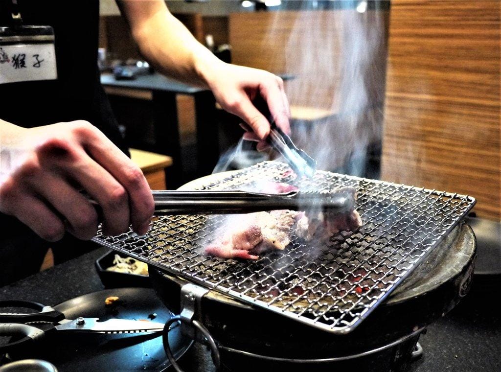 【中和燒烤吃到飽】燒惑日式炭火燒肉店 ,頂級肉品-澎湃海鮮大餐,桌邊服務.打卡送泰國蝦(捷運景安站)文末影音介紹 - 第33張圖 【中和燒烤吃到飽】燒惑日式炭火燒肉店 ,頂級肉品-澎湃海鮮大餐,桌邊服務.打卡送泰國蝦(捷運景安站)文末影音介紹