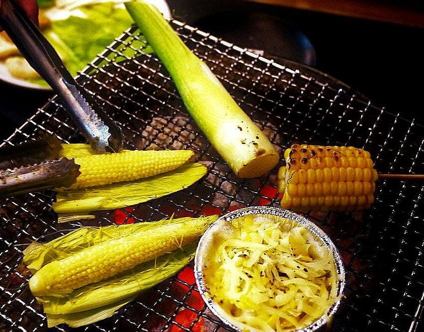 【中和燒烤吃到飽】燒惑日式炭火燒肉店 ,頂級肉品-澎湃海鮮大餐,桌邊服務.打卡送泰國蝦(捷運景安站)文末影音介紹 - 第46張圖 【中和燒烤吃到飽】燒惑日式炭火燒肉店 ,頂級肉品-澎湃海鮮大餐,桌邊服務.打卡送泰國蝦(捷運景安站)文末影音介紹