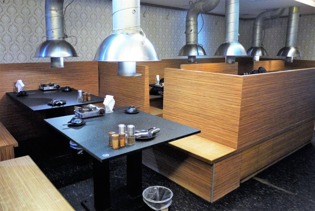 【中和燒烤吃到飽】燒惑日式炭火燒肉店 ,頂級肉品-澎湃海鮮大餐,桌邊服務.打卡送泰國蝦(捷運景安站)文末影音介紹 - 第9張圖 【中和燒烤吃到飽】燒惑日式炭火燒肉店 ,頂級肉品-澎湃海鮮大餐,桌邊服務.打卡送泰國蝦(捷運景安站)文末影音介紹