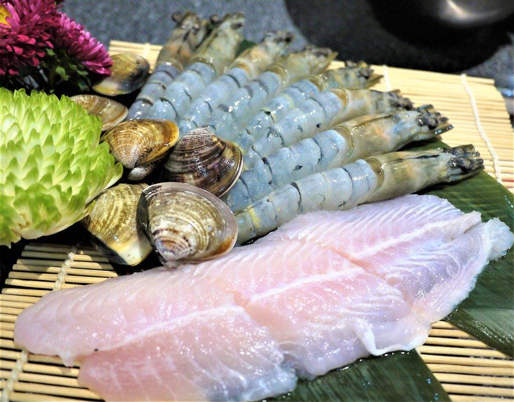 【三重火鍋】王子鴻精緻鍋物 精燉濃郁湯頭 附餐飯.麵.冬粉.各式飲品無限供應(三重/ 捷運台北橋站) - 第17張圖 【三重火鍋】王子鴻精緻鍋物 精燉濃郁湯頭 附餐飯.麵.冬粉.各式飲品無限供應(三重/ 捷運台北橋站)