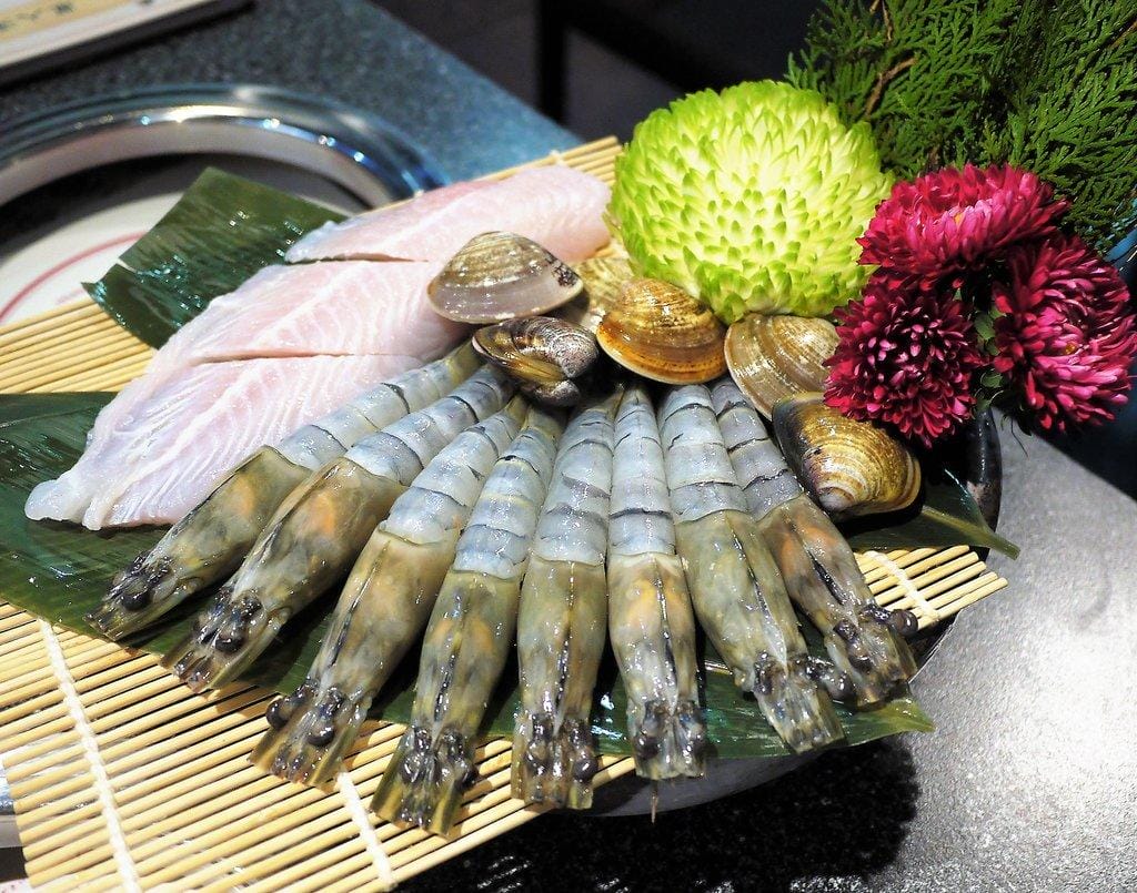【三重火鍋】王子鴻精緻鍋物 精燉濃郁湯頭 附餐飯.麵.冬粉.各式飲品無限供應(三重/ 捷運台北橋站) - 第15張圖 【三重火鍋】王子鴻精緻鍋物 精燉濃郁湯頭 附餐飯.麵.冬粉.各式飲品無限供應(三重/ 捷運台北橋站)