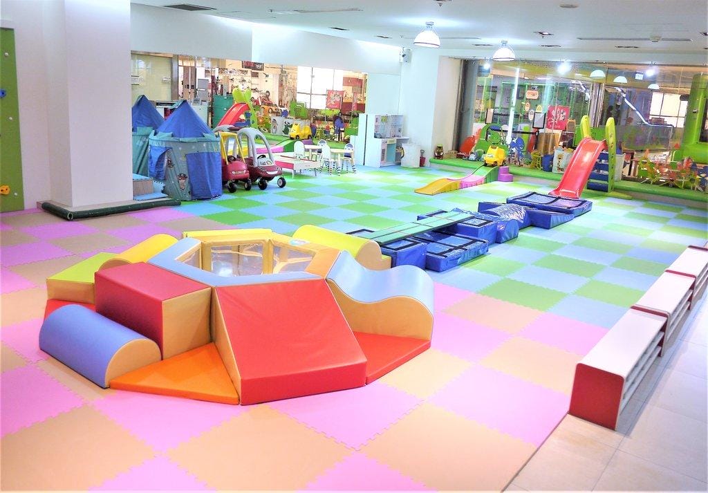 【松山區親子餐廳】跳跳蛙親子運動餐廳,結合了多樣體能設備.媽寶聚餐好地方,文內完整菜單 - 第18張圖 【松山區親子餐廳】跳跳蛙親子運動餐廳,結合了多樣體能設備.媽寶聚餐好地方,文內完整菜單