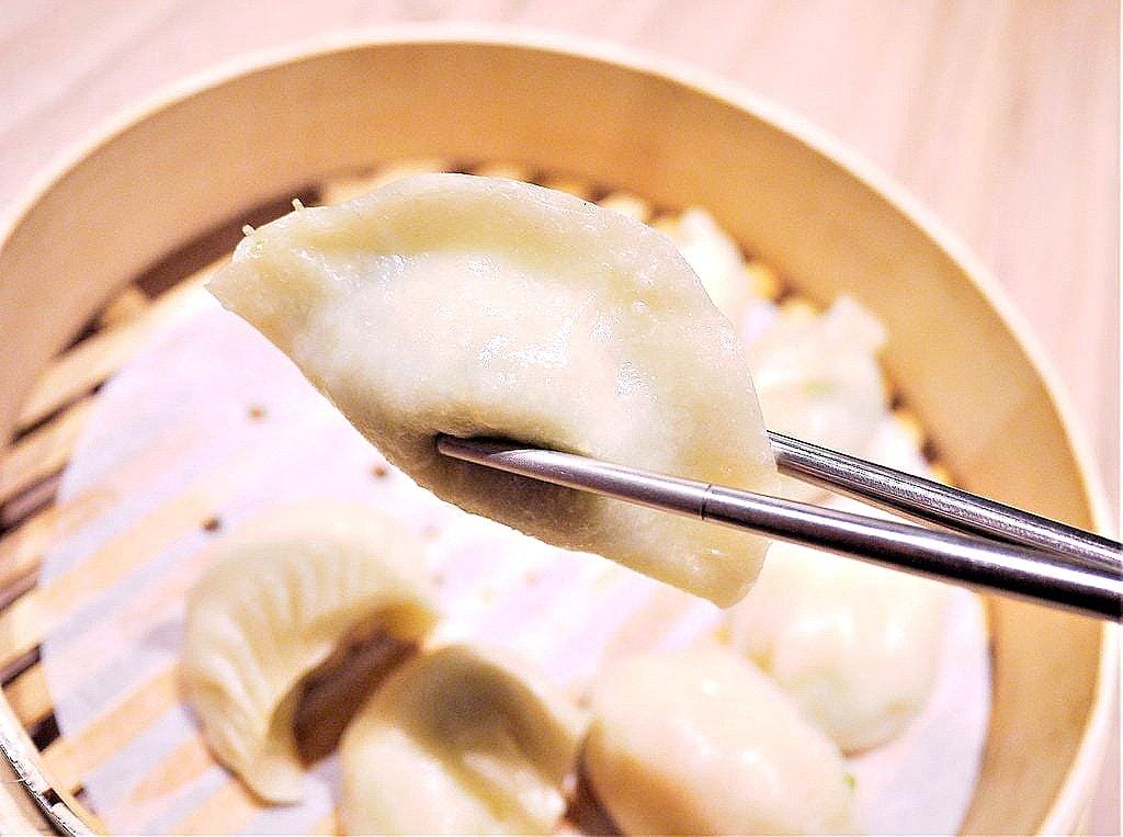 【台北 食記 】泰和樓 – 道地的東北小館，東北酸菜白肉鍋 / 叢林雞 / 銀絲卷
