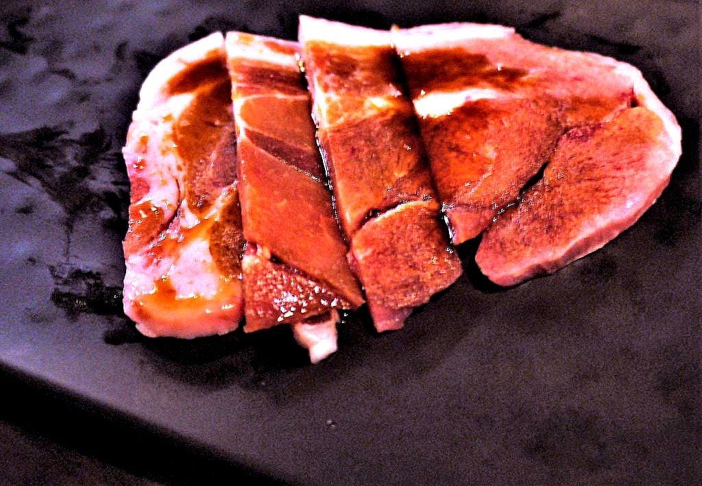 【信義區美食】好客無煙海鮮炭火燒肉.提供新鮮海鮮.沙拉吧吃到飽 / DJ陪伴,飲料啤酒暢飲(文末最新完整菜單) - 第18張圖 【信義區美食】好客無煙海鮮炭火燒肉.提供新鮮海鮮.沙拉吧吃到飽 / DJ陪伴,飲料啤酒暢飲(文末最新完整菜單)