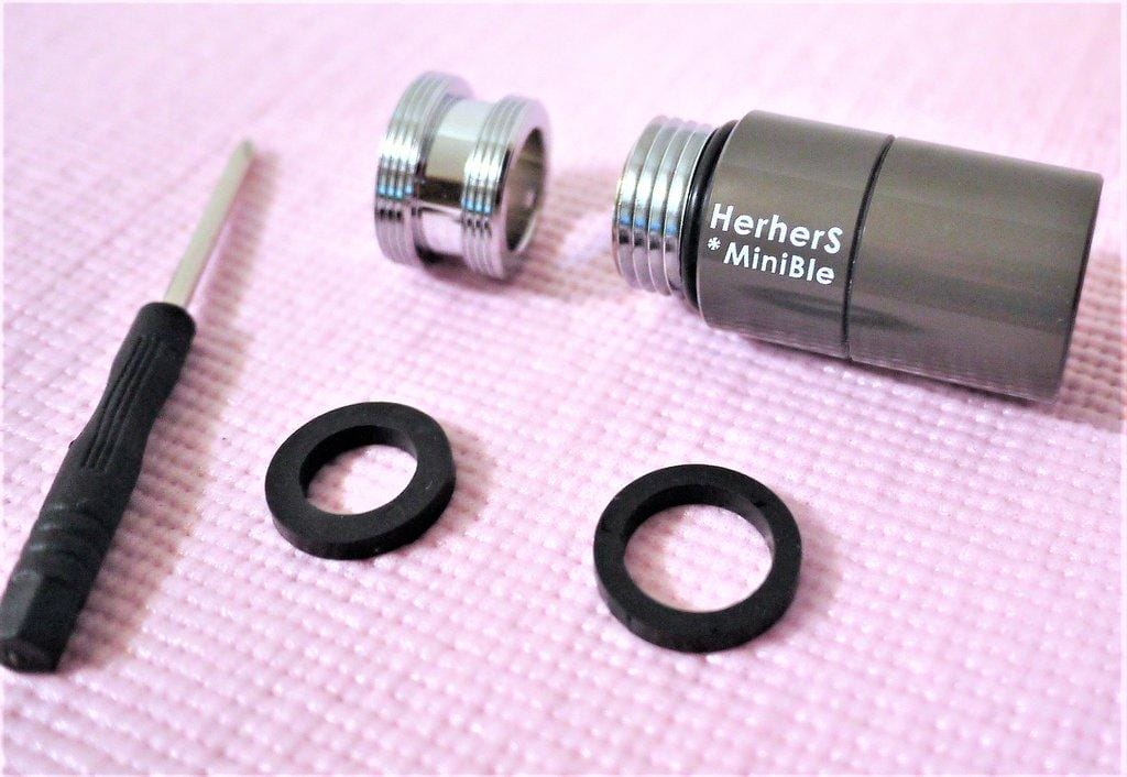 MiniBle奈米微氣泡產生器,安裝簡單方便,深入毛孔/蔬果隙縫~輕鬆帶走髒汙 - 第2張圖 MiniBle奈米微氣泡產生器,安裝簡單方便,深入毛孔/蔬果隙縫~輕鬆帶走髒汙