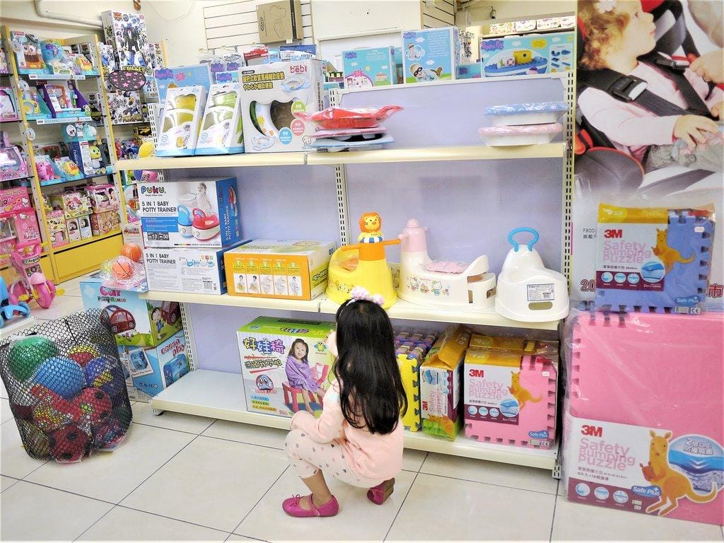 【育兒商品】卡多摩嬰童館.台北必逛婦嬰用品店.商場空間大 / 親子一同逛 / 華山愛分享親子市集 - 第27張圖 【育兒商品】卡多摩嬰童館.台北必逛婦嬰用品店.商場空間大 / 親子一同逛 / 華山愛分享親子市集