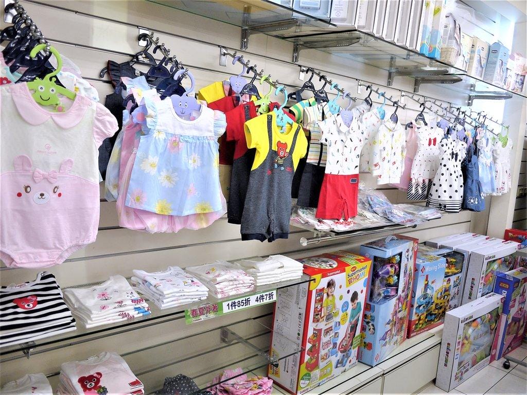 【育兒商品】卡多摩嬰童館.台北必逛婦嬰用品店.商場空間大 / 親子一同逛 / 華山愛分享親子市集 - 第6張圖 【育兒商品】卡多摩嬰童館.台北必逛婦嬰用品店.商場空間大 / 親子一同逛 / 華山愛分享親子市集