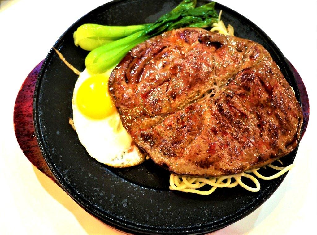 【淡水牛排館】7盎司牛排,巨無霸22盎司牛排,享受大口吃肉快感.大份量美食/CP值高 - 第19張圖 【淡水牛排館】7盎司牛排,巨無霸22盎司牛排,享受大口吃肉快感.大份量美食/CP值高