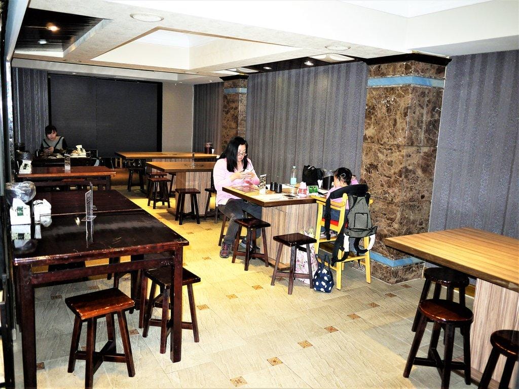 【信義安和拉麵烏龍麵】麵殿 丼飯 / 烏龍麵 / 生魚片 / 壽司 / 烤物 .平價日式料理 - 第10張圖 【信義安和拉麵烏龍麵】麵殿 丼飯 / 烏龍麵 / 生魚片 / 壽司 / 烤物 .平價日式料理