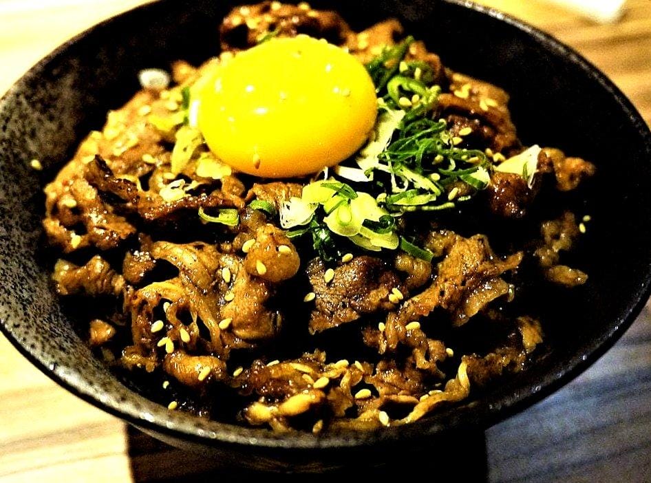 【信義安和拉麵烏龍麵】麵殿 丼飯 / 烏龍麵 / 生魚片 / 壽司 / 烤物 .平價日式料理 - 第17張圖 【信義安和拉麵烏龍麵】麵殿 丼飯 / 烏龍麵 / 生魚片 / 壽司 / 烤物 .平價日式料理