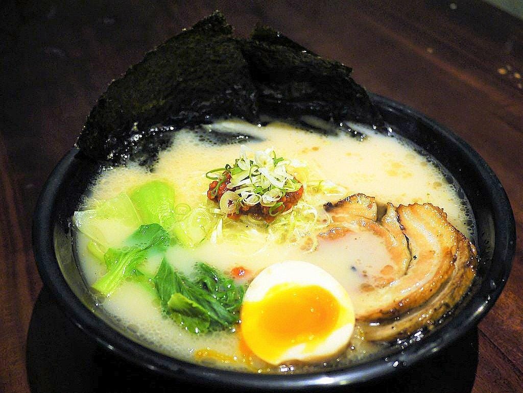 【信義安和拉麵烏龍麵】麵殿 丼飯 / 烏龍麵 / 生魚片 / 壽司 / 烤物 .平價日式料理 - 第21張圖 【信義安和拉麵烏龍麵】麵殿 丼飯 / 烏龍麵 / 生魚片 / 壽司 / 烤物 .平價日式料理
