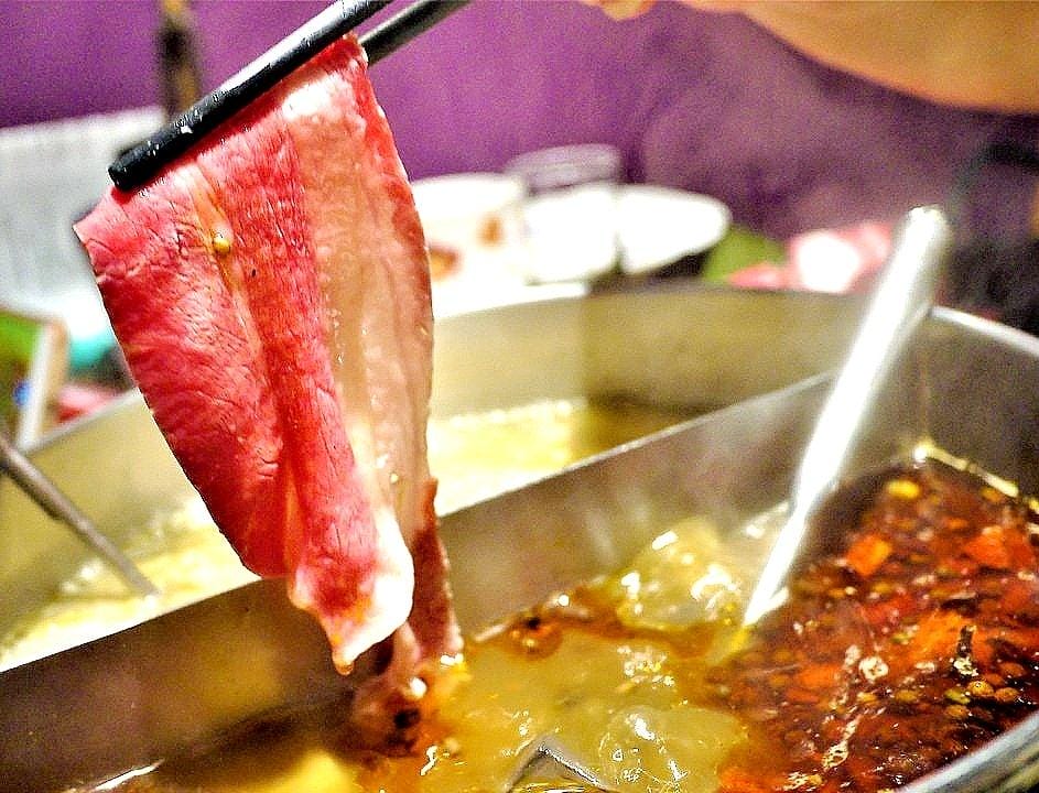 【三重火鍋】麻妃頂極麻辣鴛鴦鍋,東北酸菜白肉鍋 / 黑豬香菇丸 / 天使紅蝦.台北麻辣火鍋推薦 - 第27張圖 【三重火鍋】麻妃頂極麻辣鴛鴦鍋,東北酸菜白肉鍋 / 黑豬香菇丸 / 天使紅蝦.台北麻辣火鍋推薦