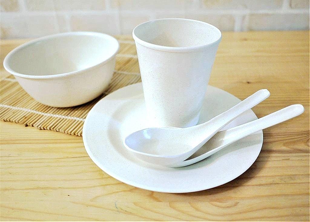 【餐具/網購】竹纖維環保餐具組.天然無毒成分.使用起來好安心!和免洗餐具說掰掰~ - 第5張圖 【餐具/網購】竹纖維環保餐具組.天然無毒成分.使用起來好安心!和免洗餐具說掰掰~