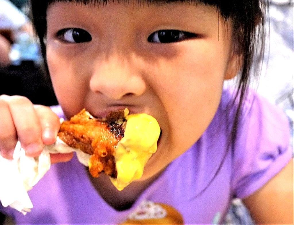 【晴光商圈|美式餐廳】奇點+早午餐 ,漢堡 / 炸雞 / 單點小品,早午餐 / 聚餐首選 - 第22張圖 【晴光商圈|美式餐廳】奇點+早午餐 ,漢堡 / 炸雞 / 單點小品,早午餐 / 聚餐首選