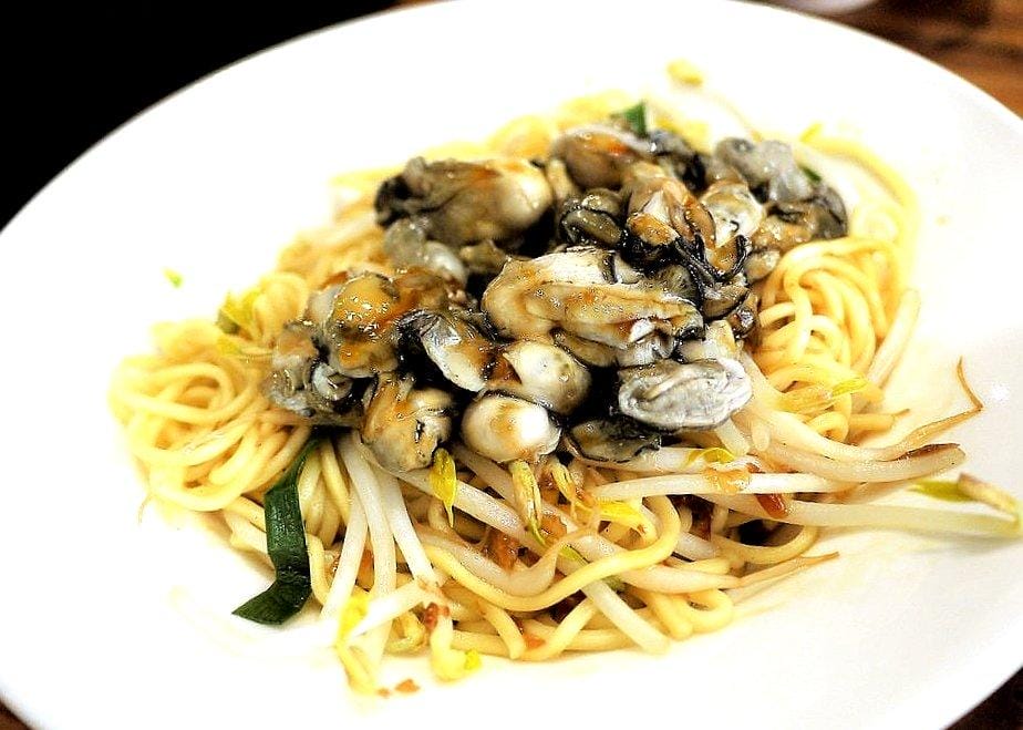 【台北米其林餐廳推薦】雙月食品社 熬出自然清甜的雞湯 / 補氣又養生 - 第28張圖 【台北米其林餐廳推薦】雙月食品社 熬出自然清甜的雞湯 / 補氣又養生