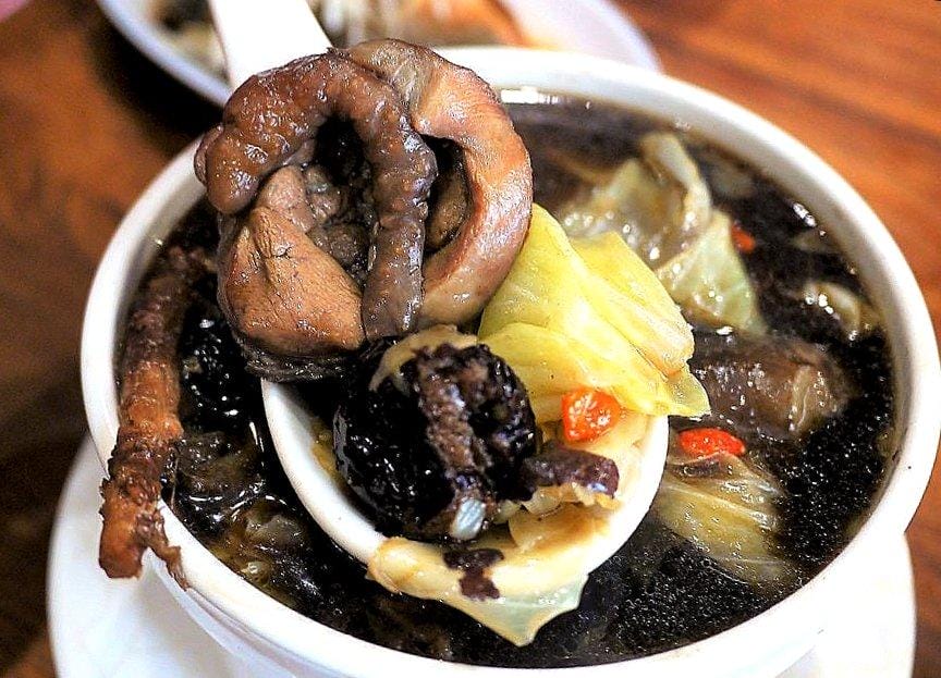 【台北米其林餐廳推薦】雙月食品社 熬出自然清甜的雞湯 / 補氣又養生 - 第26張圖 【台北米其林餐廳推薦】雙月食品社 熬出自然清甜的雞湯 / 補氣又養生