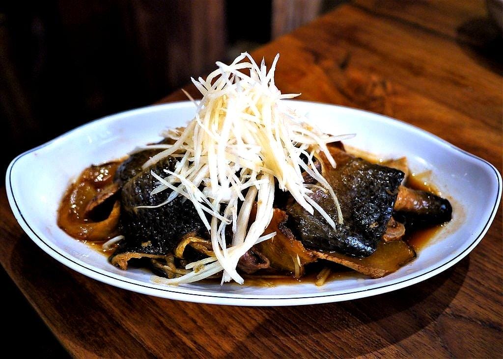 【台北米其林餐廳推薦】雙月食品社 熬出自然清甜的雞湯 / 補氣又養生 - 第32張圖 【台北米其林餐廳推薦】雙月食品社 熬出自然清甜的雞湯 / 補氣又養生